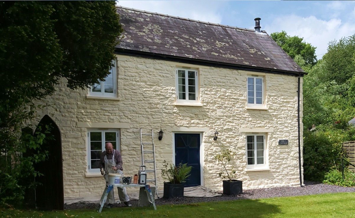 Tintern Abbey Cottage - Painting with exterior breathable paint