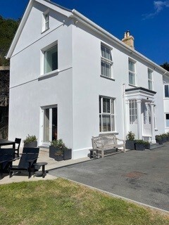 Welsh Coastal Property Painted with Keim Soldalit white silicate paint for durability