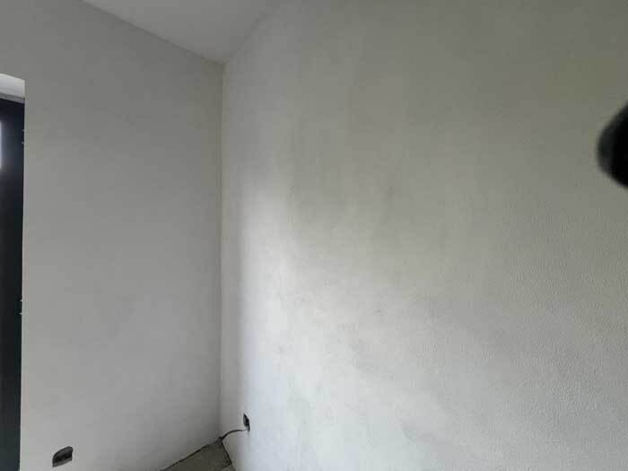 Finished Supertherm Topcoat shows the finished wall after 2 coats of the Supertherm Topcoat