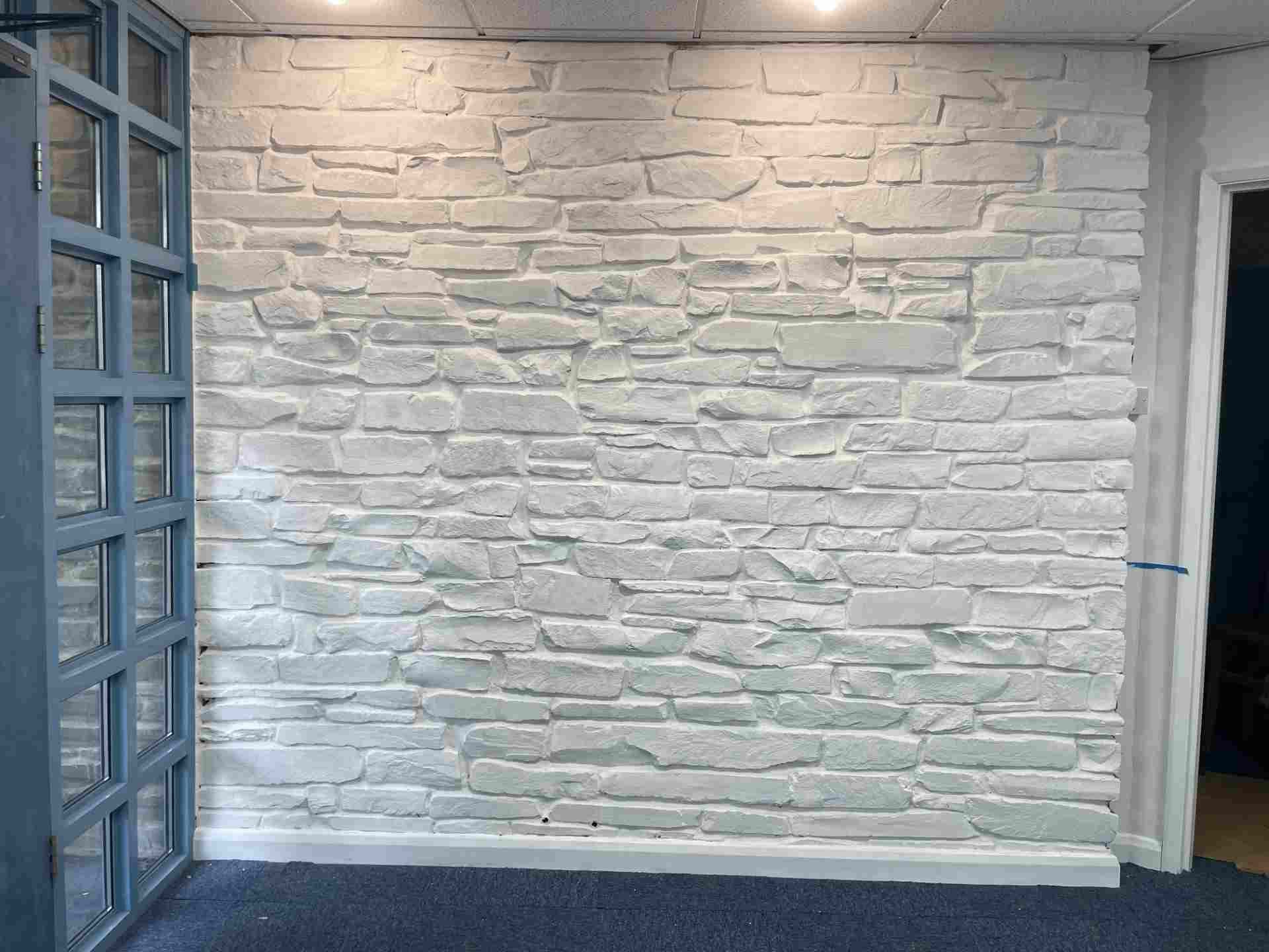 Cardigan Showroom Wall Painted with Beeck and Keim paints